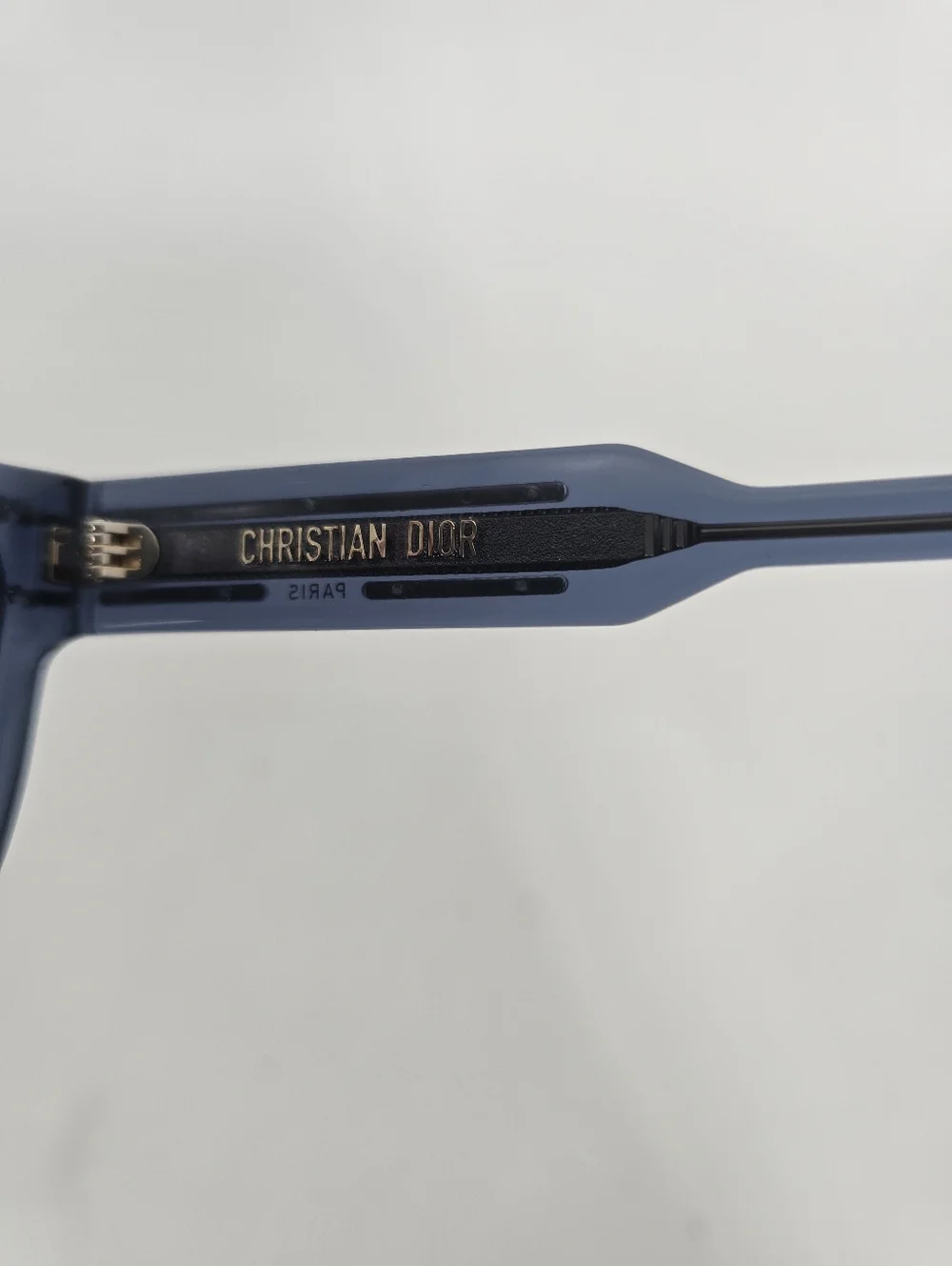 Dior DiorSignature S6U Butterfly Sunglasses in Translucent Blue Gradient - Picture 7 of 10